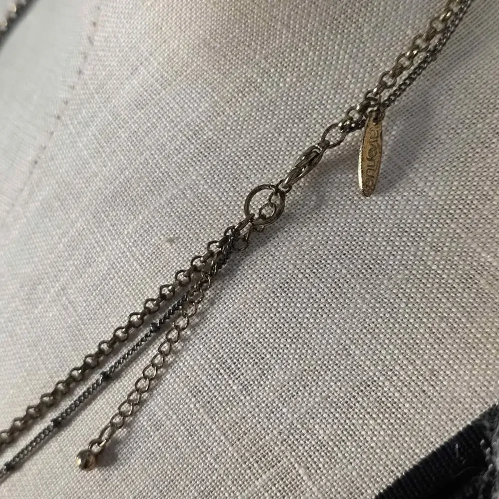 Vintage Heart Pendant Necklace Gold Lace Coquette Romantic Statement